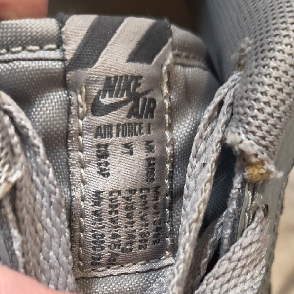 Nike Air Force 1 Low GS Light Smoke Gray Sneakers Size 4.5Y - Picture 10 of 12